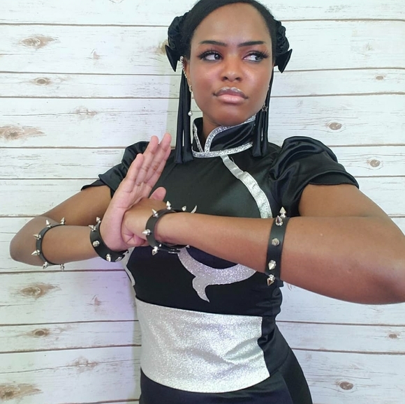 MsYhu's Kloset ☠💜❤💙☠ - Picture 6 of 12